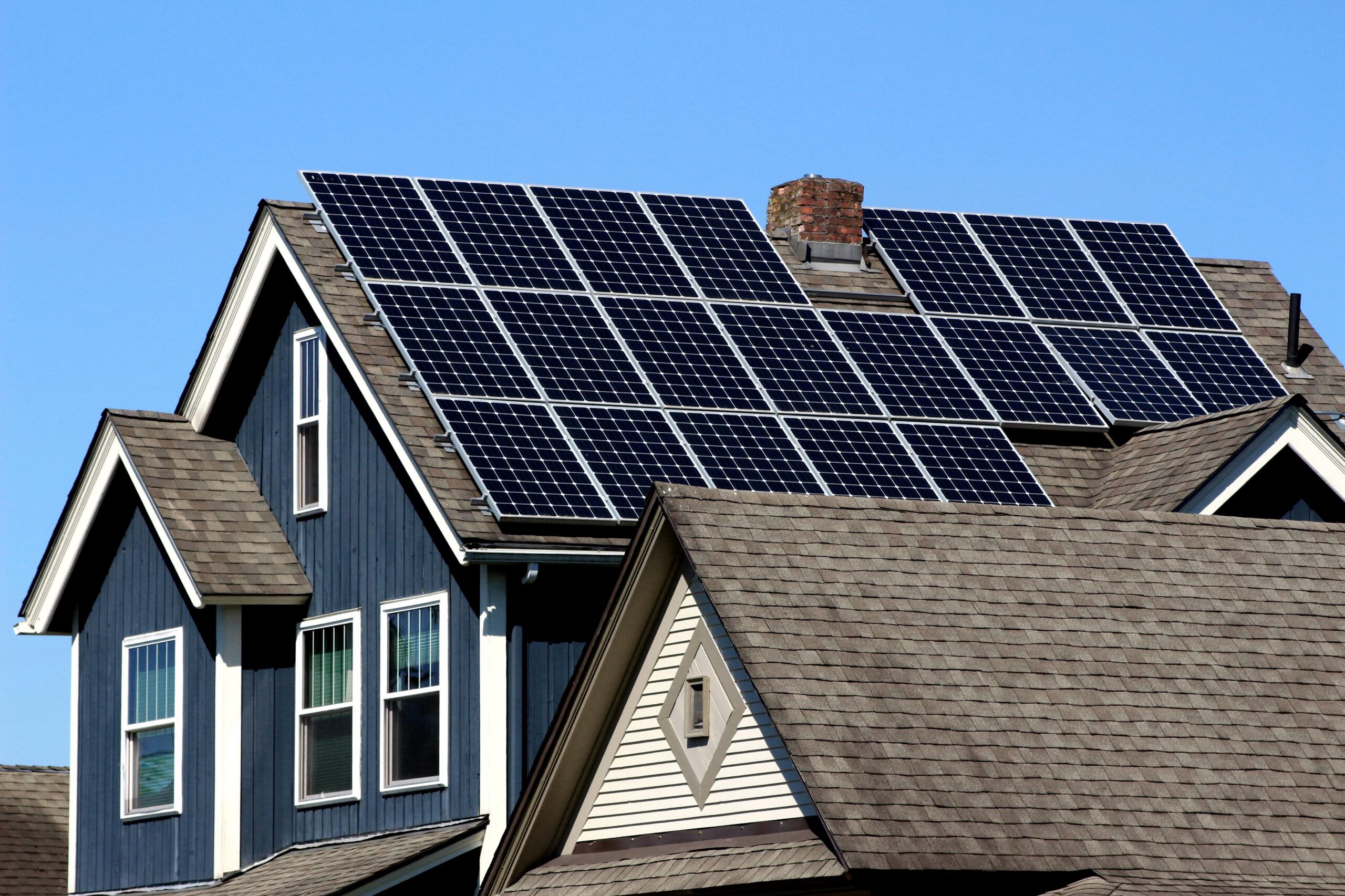 Household photovoltaic energy storage